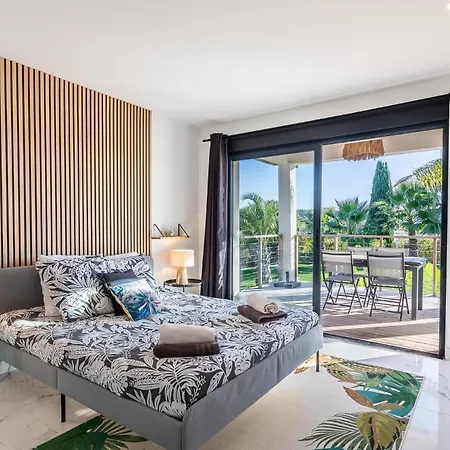 Bed and breakfast Royal Tiki - Avec Piscine Chauffee - Ou Entiere - Scl *